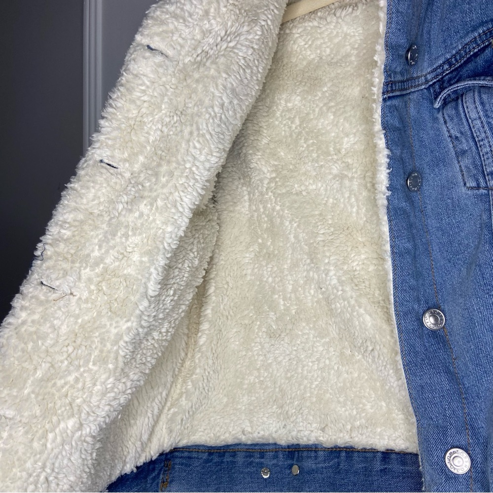 Top Shop Moto Custom Painted Sherpa Denim Jacket Size 0 - Picture 5 of 12